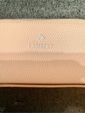 🇨🇦LAMBERT The Meli Vegan Leather Zip Around Wallet Clutch Wristlet Pink NWOT